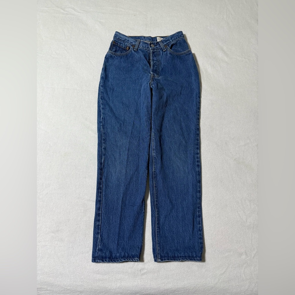 VTG Levis 501 Women's Size 9 (24x26.5) Blue‎ Button Fly USA Made Jeans